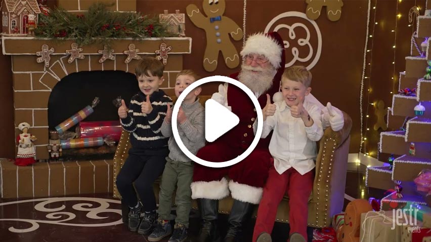Gingerbread Mall Activation
